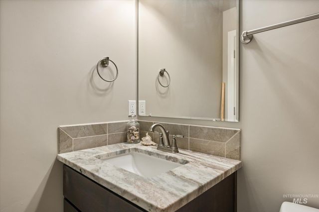 17426 N Flagstaff Way, Nampa, ID 83687