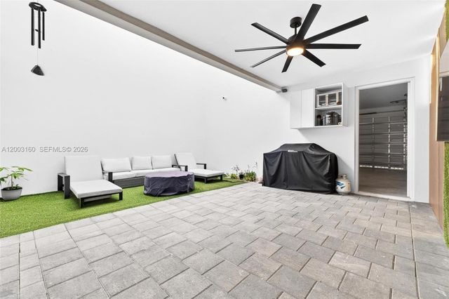 10363 NW 63rd Ter, Doral, FL 33178