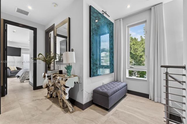 10363 NW 63rd Ter, Doral, FL 33178