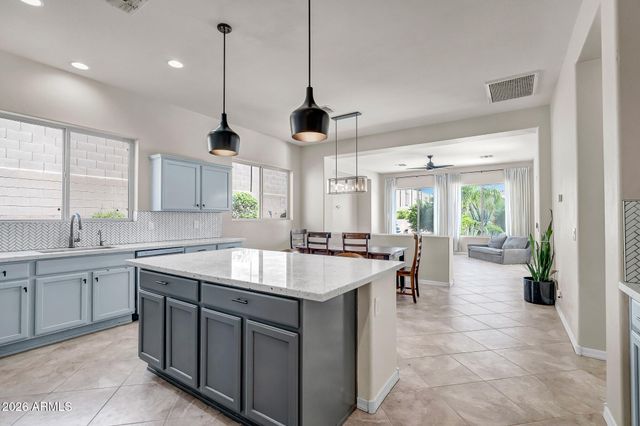 40949 N MAIDSTONE Way, Anthem, AZ 85086