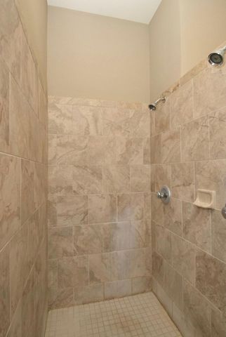 359 Riverside Circle, Anoka, MN 55303