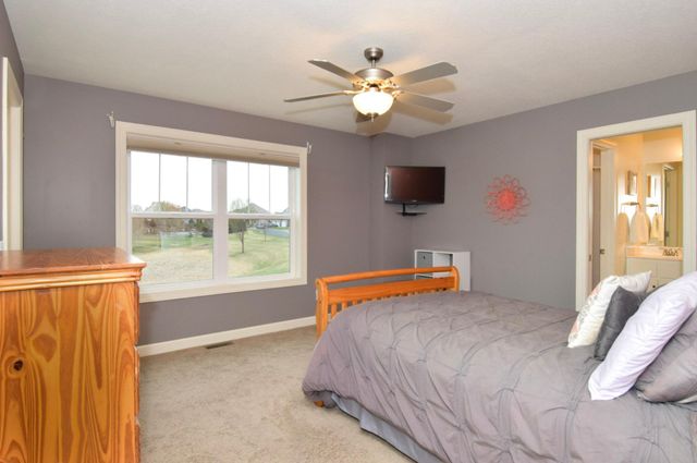 359 Riverside Circle, Anoka, MN 55303