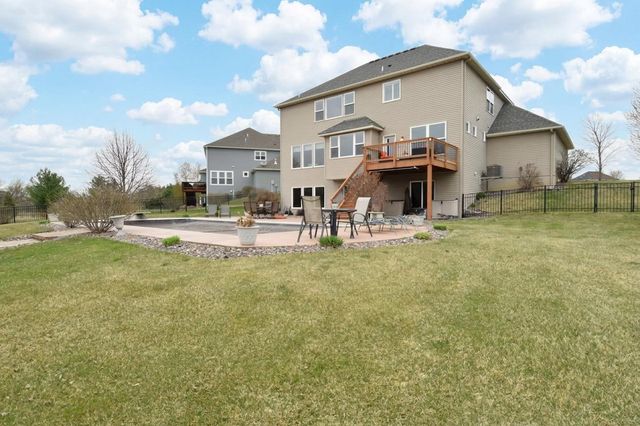 359 Riverside Circle, Anoka, MN 55303