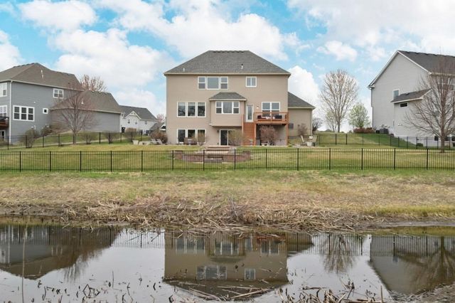 359 Riverside Circle, Anoka, MN 55303