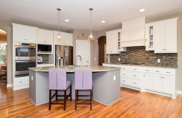 359 Riverside Circle, Anoka, MN 55303