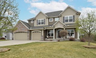359 Riverside Circle, Anoka, MN 55303