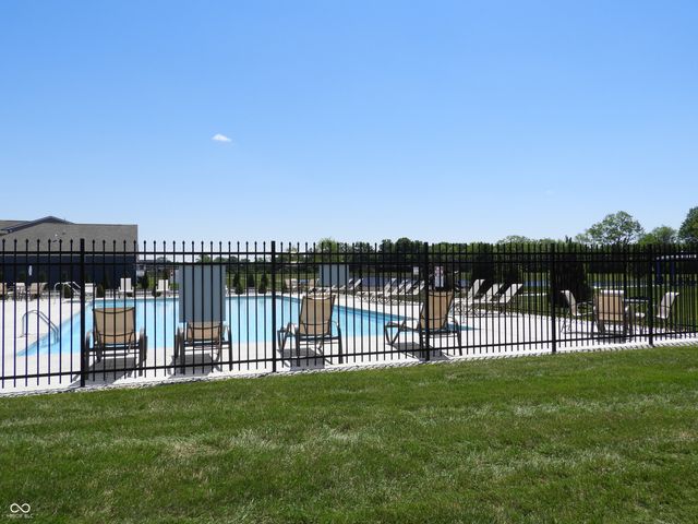4376 Hovenweep Way, Indianapolis, IN 46235