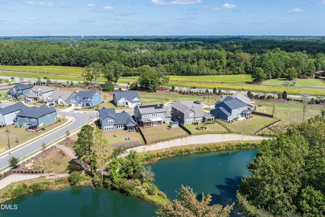 102 Serendipity Drive, Fuquay Varina, NC 27526