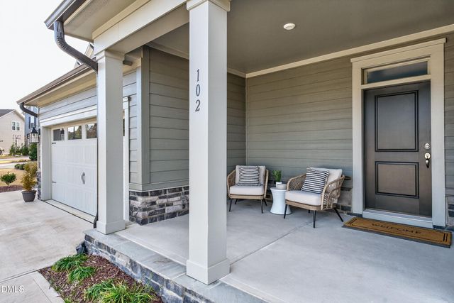 102 Serendipity Drive, Fuquay Varina, NC 27526