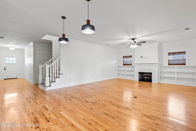 707 Bending Oak Cove, Hernando, MS 38632