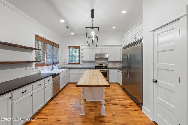 707 Bending Oak Cove, Hernando, MS 38632