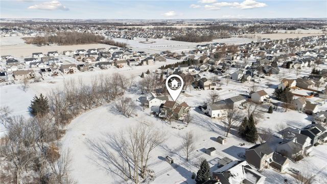 1319 Ashford Court NE, Cedar Rapids, IA 52402