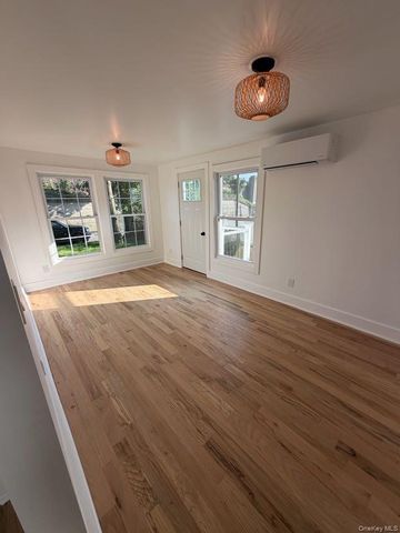 227 N Railroad Avenue, Babylon, NY 11702