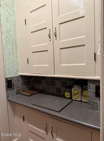 202 Market Street, Amsterdam, NY 12010