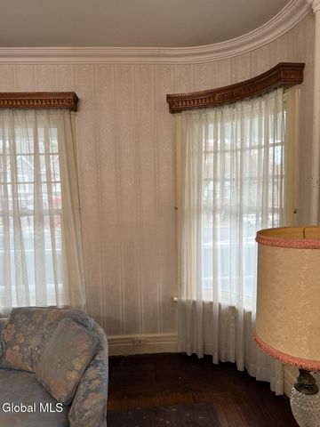 202 Market Street, Amsterdam, NY 12010