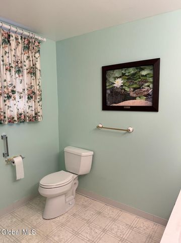 202 Market Street, Amsterdam, NY 12010