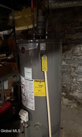 202 Market Street, Amsterdam, NY 12010