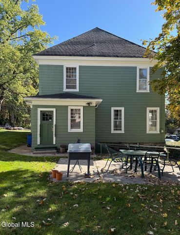 202 Market Street, Amsterdam, NY 12010