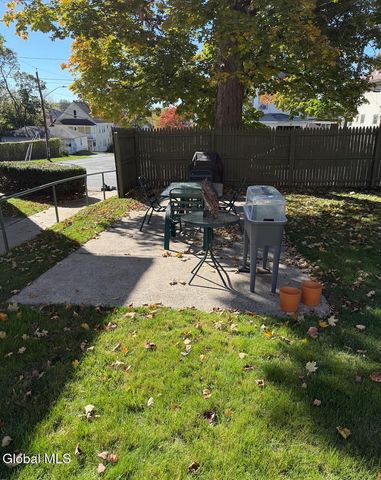 202 Market Street, Amsterdam, NY 12010