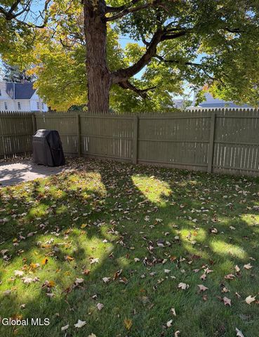 202 Market Street, Amsterdam, NY 12010