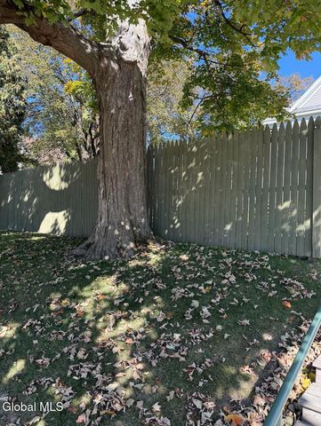 202 Market Street, Amsterdam, NY 12010