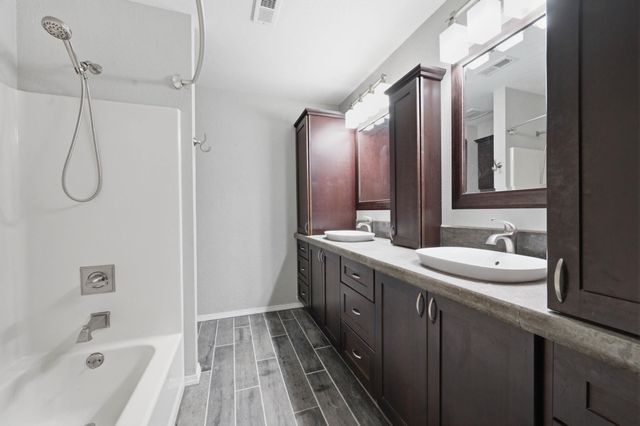 1609 N Cardington, Wichita, KS 67212