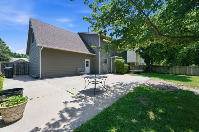 1609 N Cardington, Wichita, KS 67212