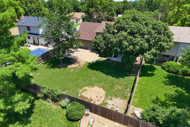 1609 N Cardington, Wichita, KS 67212