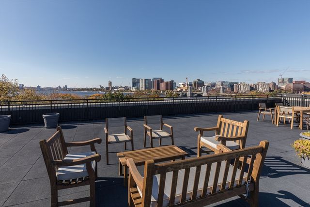 145 Pinckney 207, Boston, MA 02114