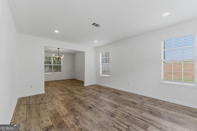 691 Deshon Creek Drive, Lithonia, GA 30058