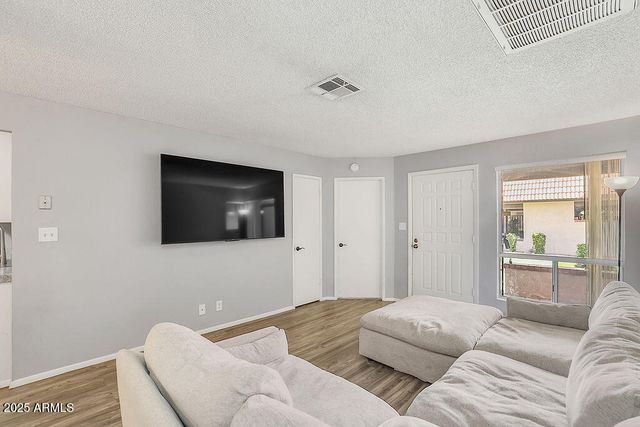 25 N COTTONWOOD Street 47, Chandler, AZ 85225