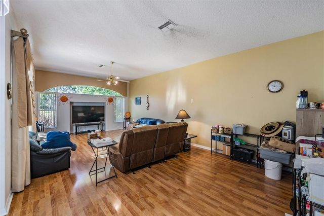 13566 RUDI LOOP, Spring Hill, FL 34609