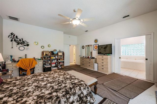 13566 RUDI LOOP, Spring Hill, FL 34609