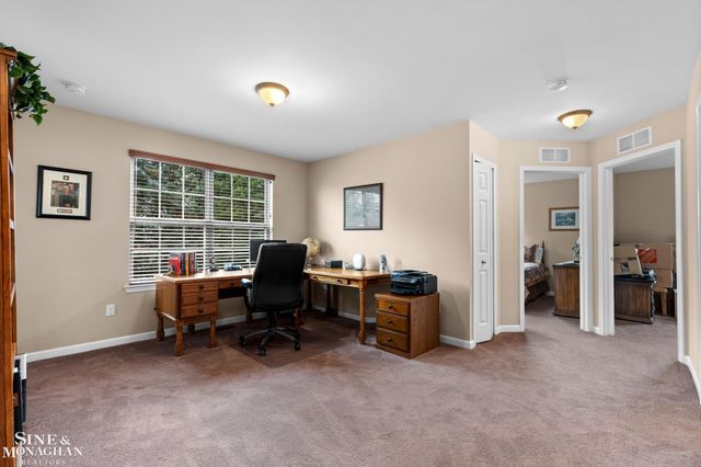 49111 Charnwood Drive, Macomb, MI 48042