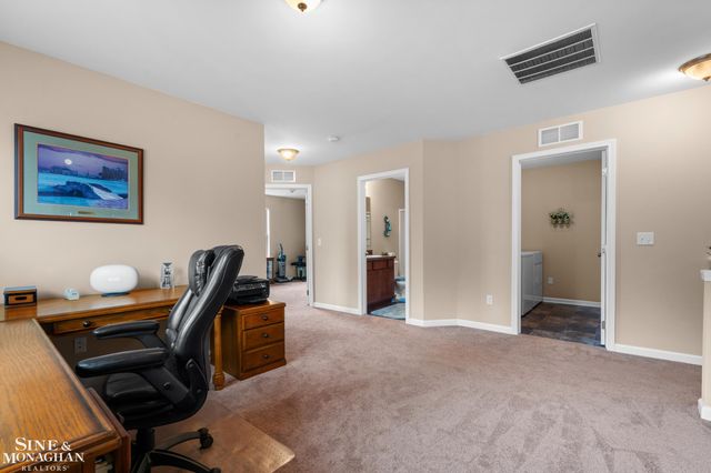 49111 Charnwood Drive, Macomb, MI 48042