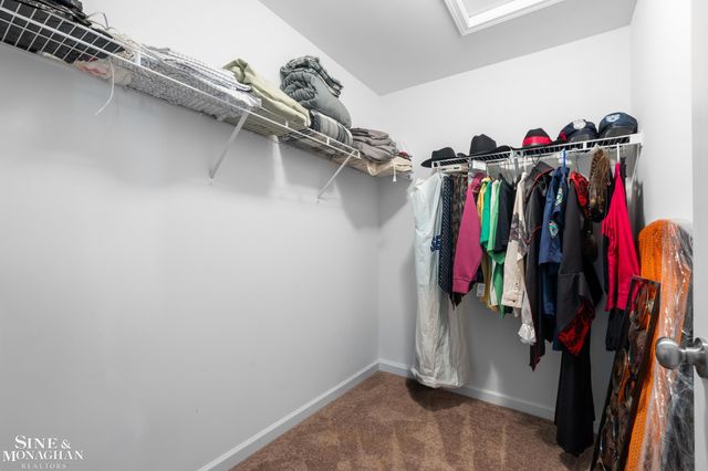 49111 Charnwood Drive, Macomb, MI 48042