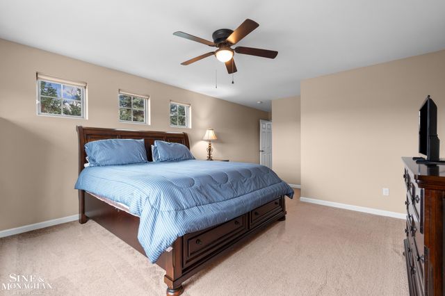 49111 Charnwood Drive, Macomb, MI 48042