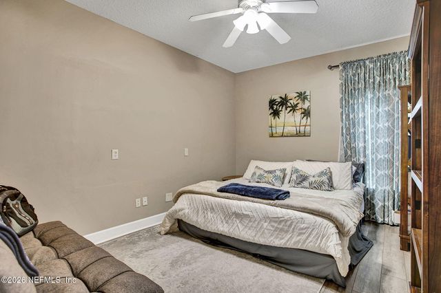 617 ACORN Court, St. Johns, FL 32259