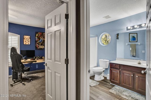 617 ACORN Court, St. Johns, FL 32259