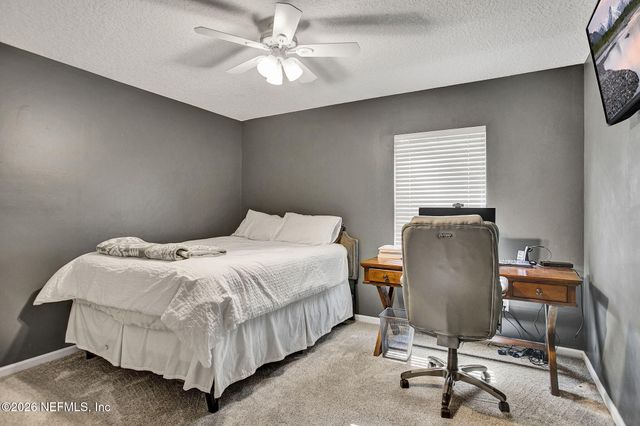 617 ACORN Court, St. Johns, FL 32259