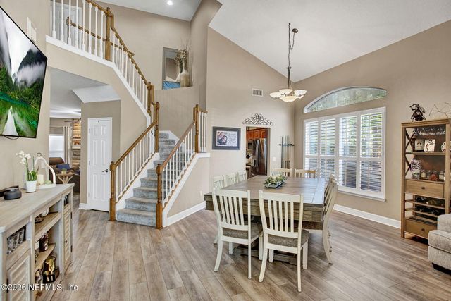 617 ACORN Court, St. Johns, FL 32259