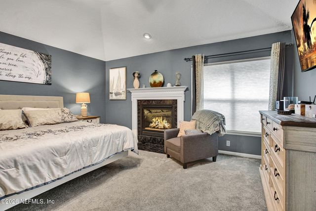 617 ACORN Court, St. Johns, FL 32259