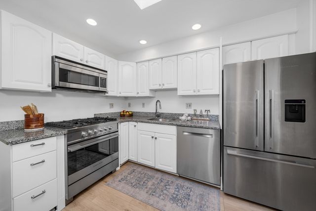 93 Baldwin St 1, Boston, MA 02129