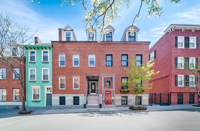 93 Baldwin St 1, Boston, MA 02129
