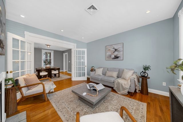 93 Baldwin St 1, Boston, MA 02129
