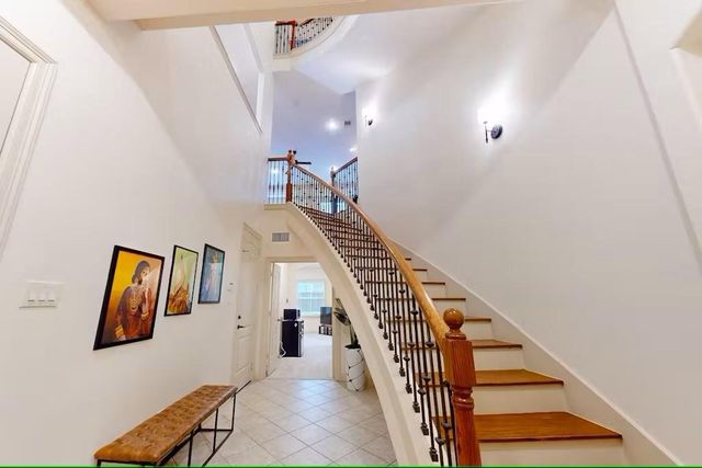 404 W 16th Street, Houston, TX 77008