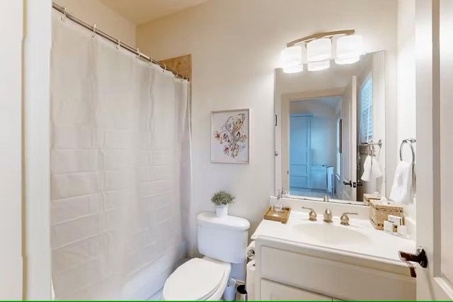 404 W 16th Street, Houston, TX 77008