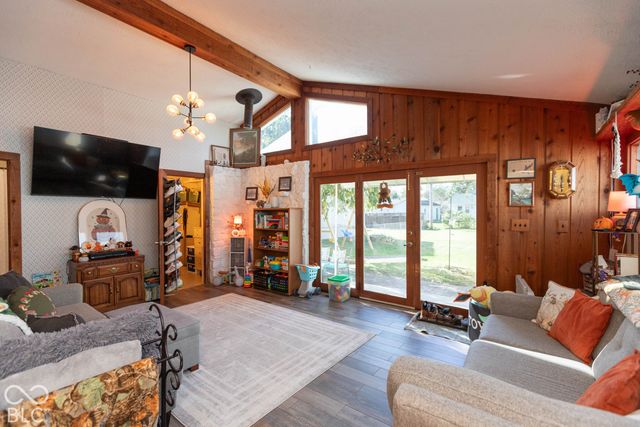 504 E Douglas Drive, Brownsburg, IN 46112