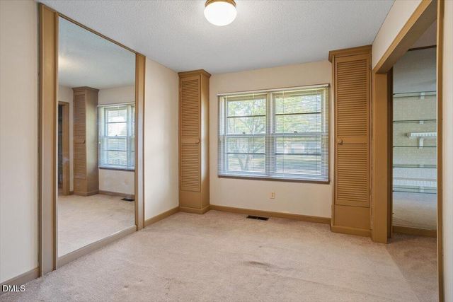 700 E Harnett Street, Dunn, NC 28334