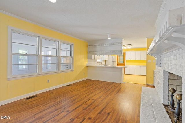 700 E Harnett Street, Dunn, NC 28334